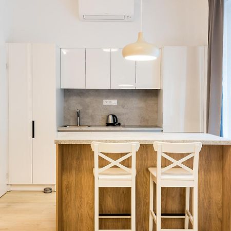 City Castle Apartments Free Parking Bratislava Room photo
