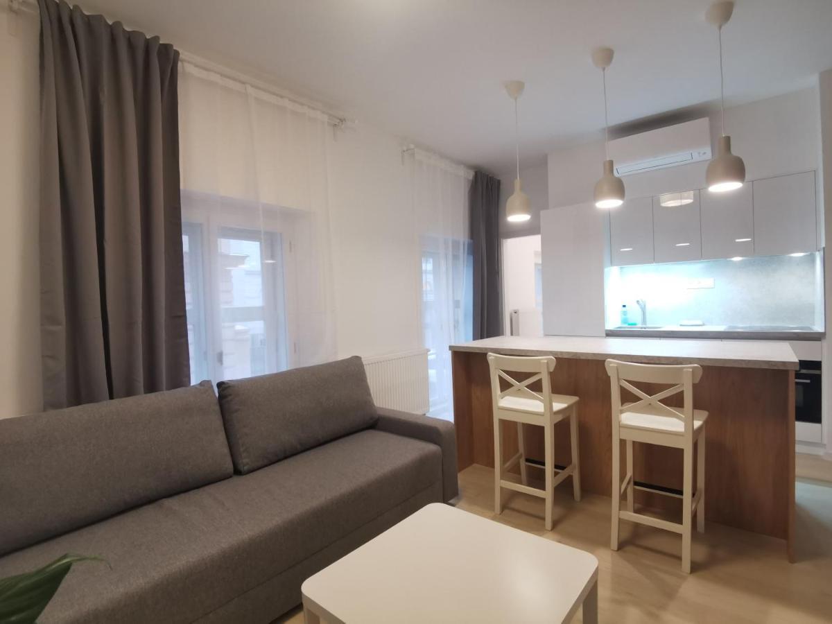 City Castle Apartments Free Parking Bratislava Exterior photo